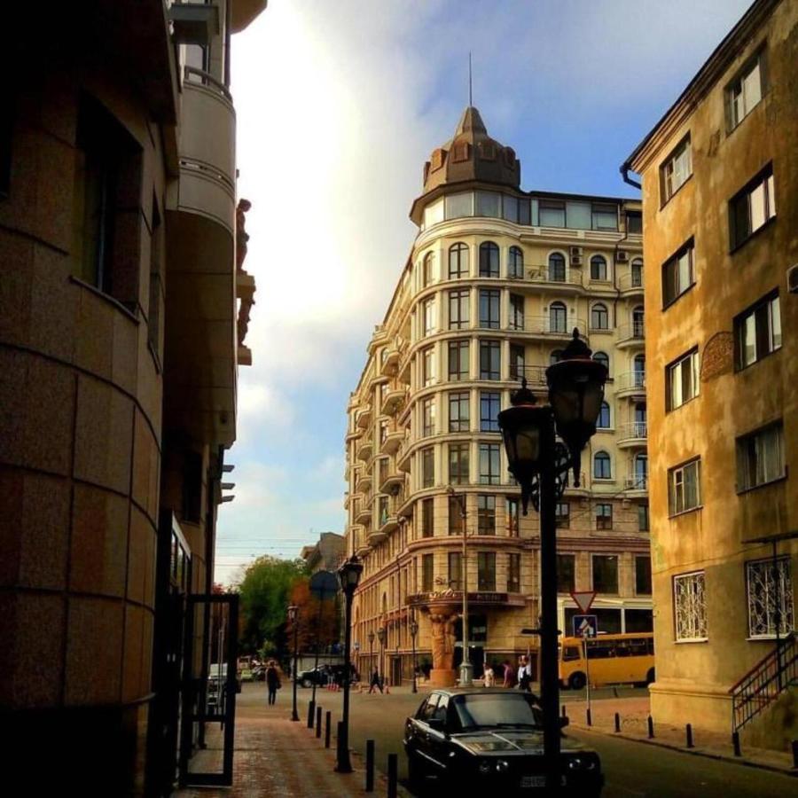 Apartment On Grecheskaya 5 Одеса Екстериор снимка