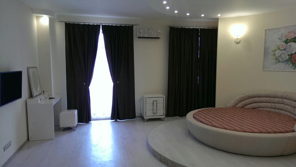 Apartment On Grecheskaya 5 Одеса Екстериор снимка