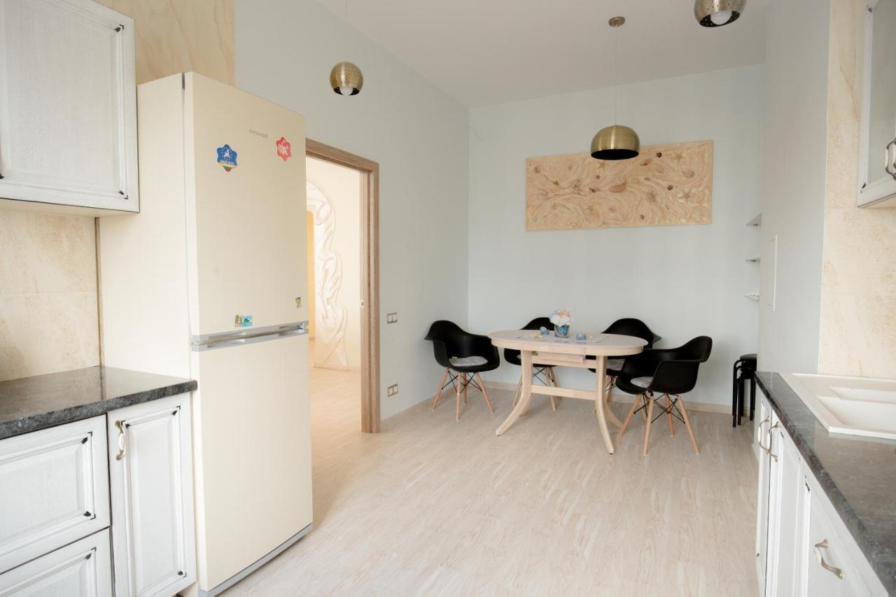 Apartment On Grecheskaya 5 Одеса Екстериор снимка